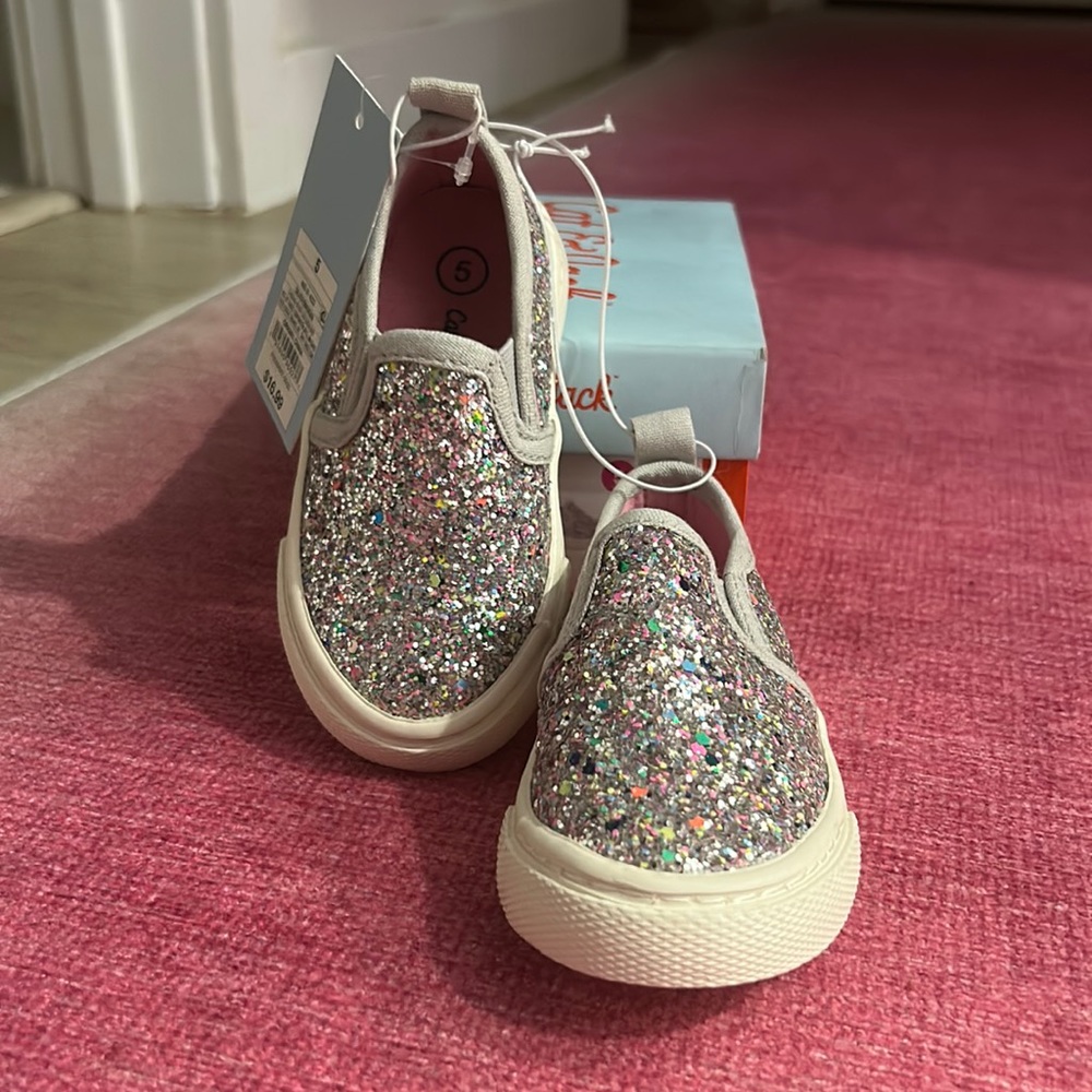 NWT Cat & Jack Sneakers Size 5